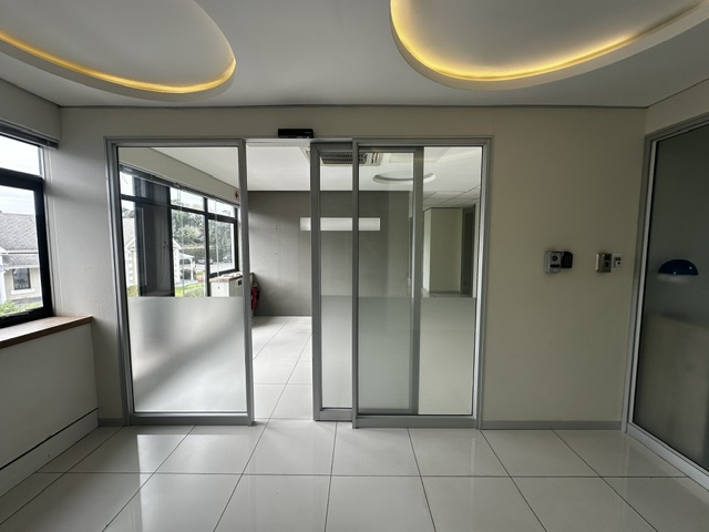 To Let Commercial Property for Rent in Newlands Western Cape